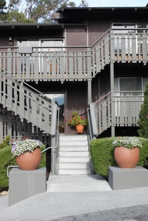 thumbnail: Front of property