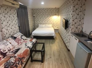 thumbnail: Room