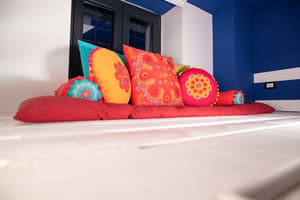 thumbnail: Interior detail