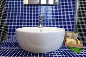 thumbnail: Bathroom sink