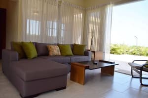 thumbnail: Living room