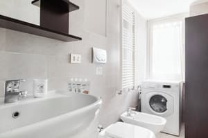 thumbnail: Interior