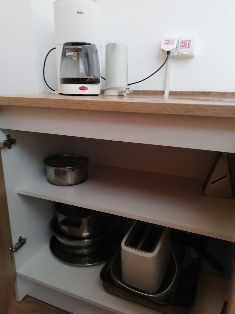 Shared kitchen facilities