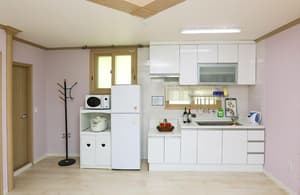 thumbnail: Private kitchenette