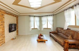 thumbnail: Living room