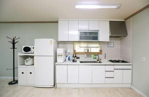 thumbnail: Private kitchenette