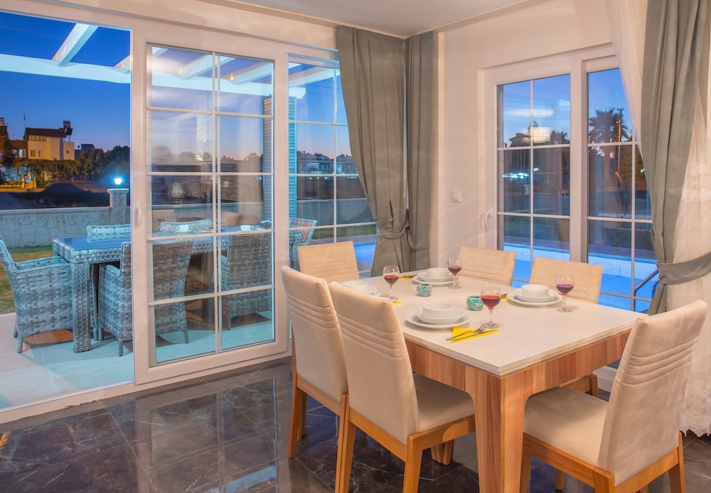 In-room dining