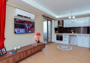 thumbnail: In-room dining
