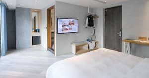 thumbnail: Interior