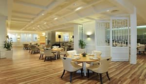 thumbnail: Restaurant