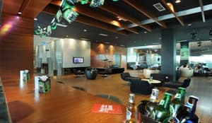thumbnail: Bar (on property)