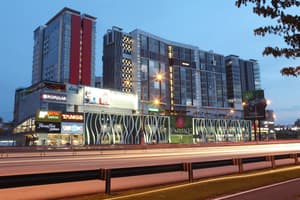 thumbnail: Front of property - evening/night