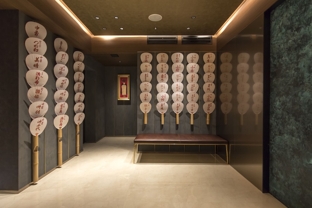 Reception hall
