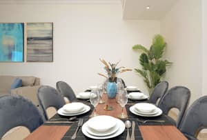 thumbnail: In-room dining