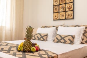 thumbnail: In-room dining