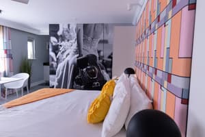 thumbnail: Room