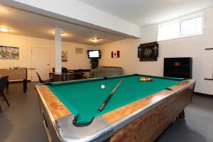 thumbnail: Billiards
