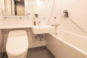 thumbnail: Bathroom