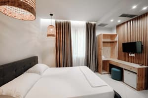 thumbnail: Room