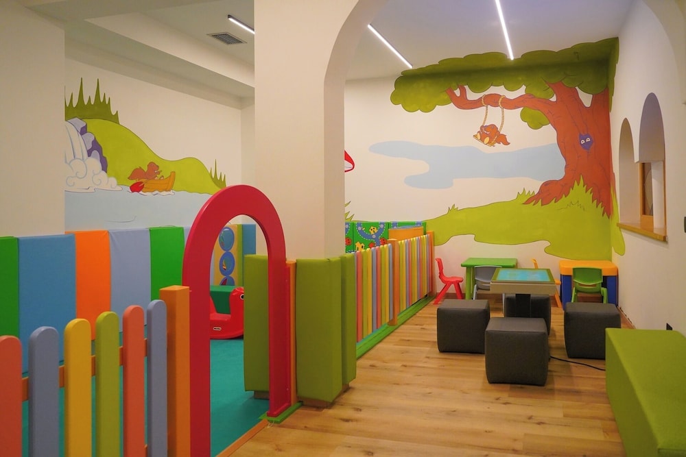 Children's play area - indoor