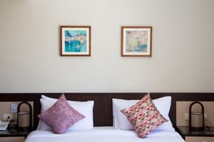 thumbnail: Room
