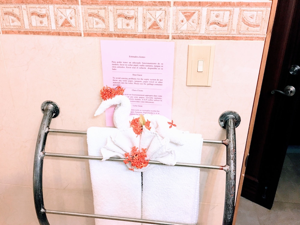 Bathroom amenities