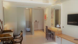 thumbnail: Room amenity