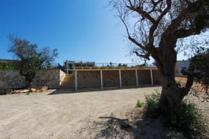 thumbnail: BBQ/picnic area