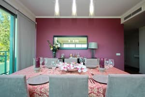 thumbnail: In-room dining