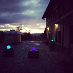 thumbnail: Courtyard