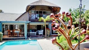 thumbnail: Outdoor pool