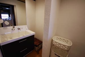 thumbnail: Bathroom sink