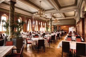 thumbnail: Restaurant