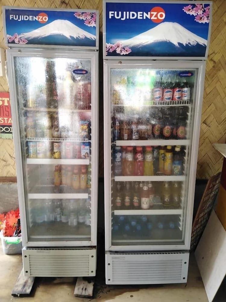 Snack bar
