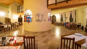 thumbnail: Dining