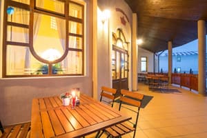 thumbnail: Terrace/patio
