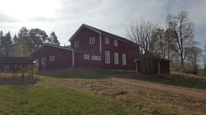 thumbnail: Exterior