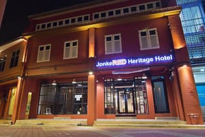 thumbnail: Front of property - evening/night