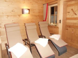thumbnail: Sauna