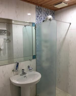 thumbnail: Bathroom
