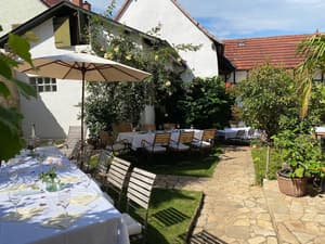 thumbnail: Courtyard