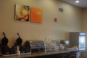 thumbnail: Breakfast area