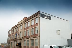thumbnail: Exterior