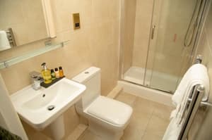 thumbnail: Bathroom