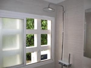 thumbnail: General view