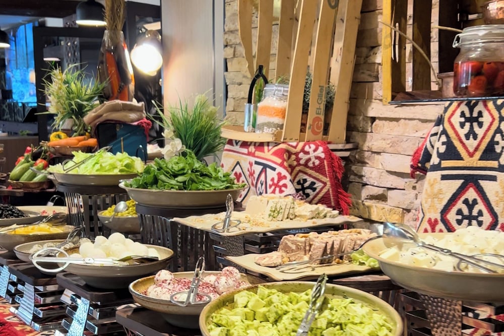 Breakfast buffet