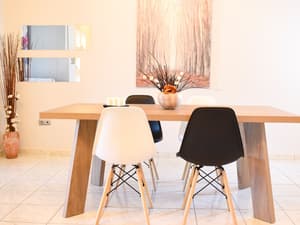 thumbnail: Dining room