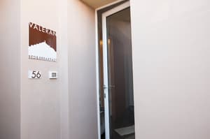 thumbnail: Property entrance