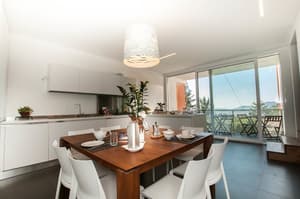 thumbnail: Interior detail