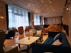 thumbnail: Lobby lounge